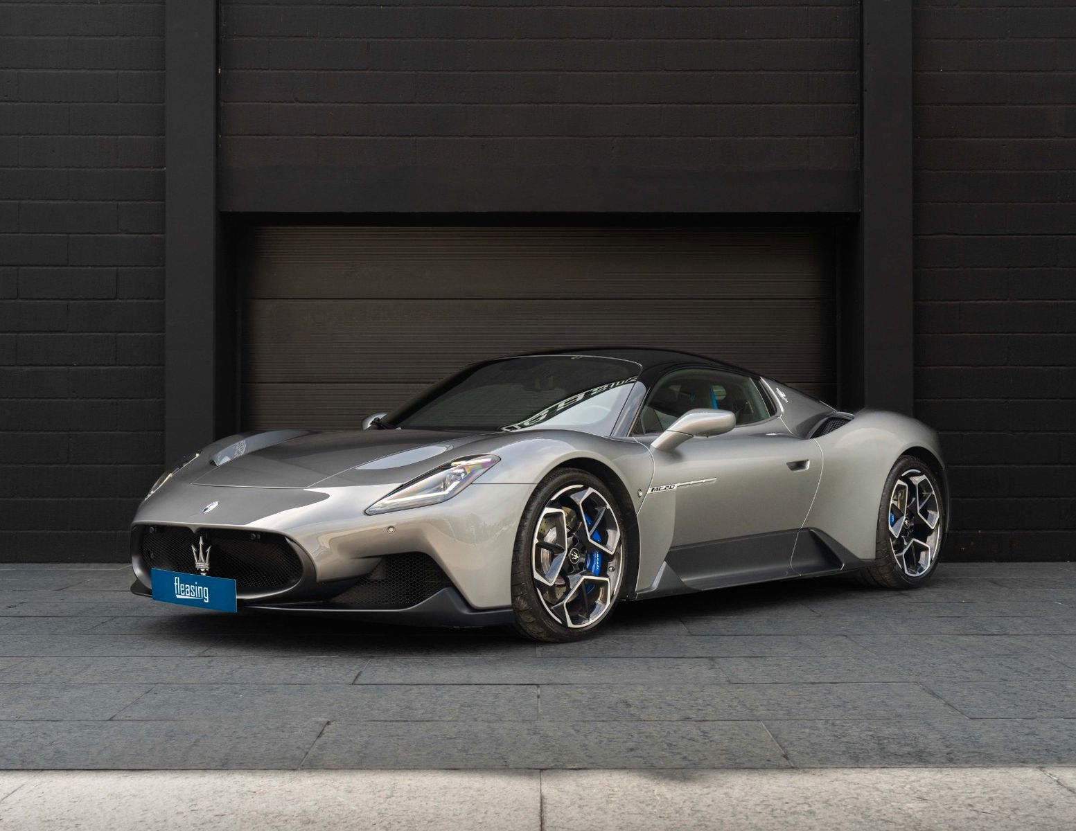 MASERATI MC20