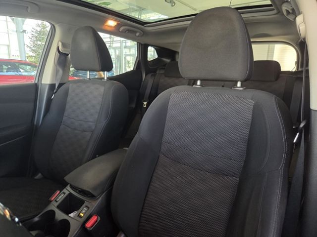 Qashqai 1.6 NAV PANO AHK 360 GJR