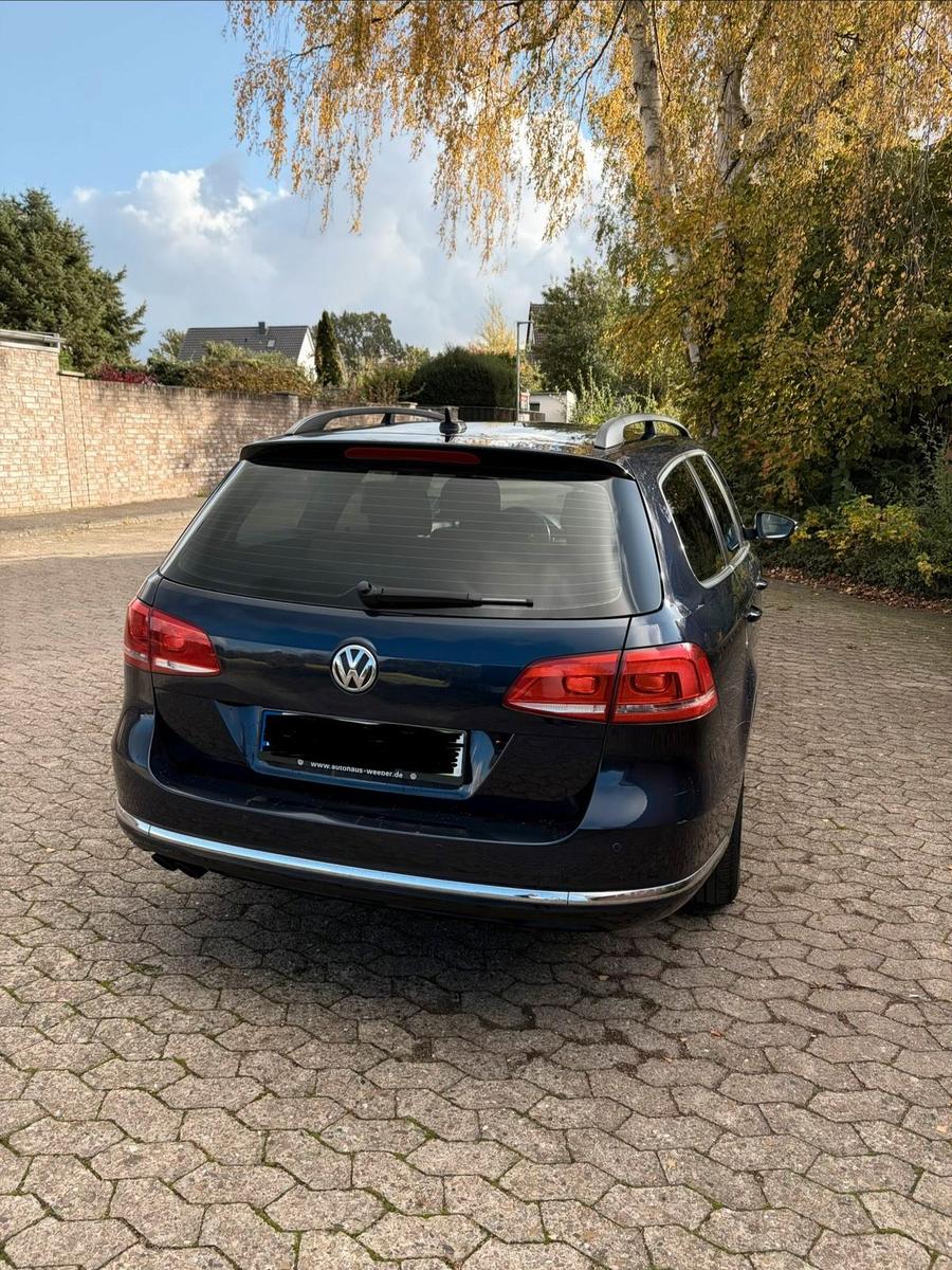 Volkswagen Passat 2011 — двигун 140 HP (103kW)