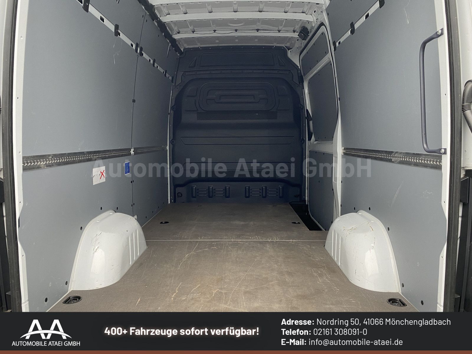 Fahrzeugabbildung Mercedes-Benz Sprinter 317 *AHK 3,5t* NAVI+ SCHWINGSITZ 3473