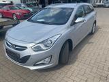 Hyundai i40 cw FIFA World Cup Edition *TÜV NEU* - Hyundai i40 aus 2014
