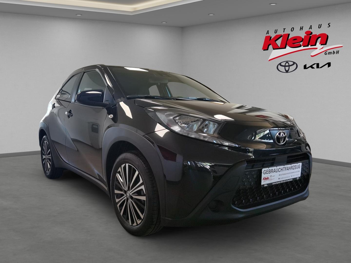 Toyota Aygo X 1.0 VVT-i CVT Business Edition Alufelgen 