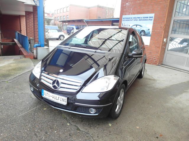 Mercedes-Benz A 180 Avantgarde Autom. Top v. Extras+Comandsyst