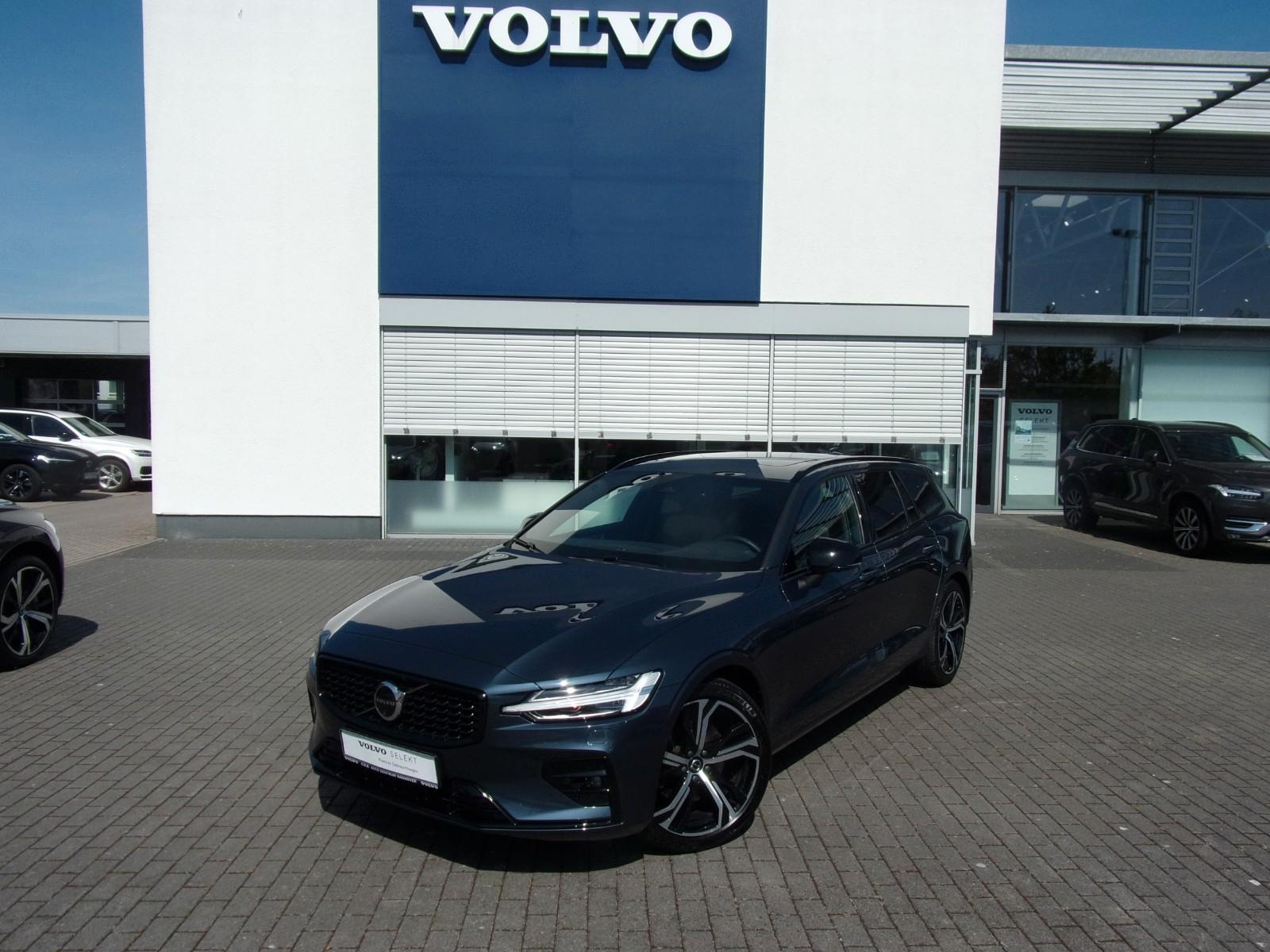 Volvo V60 B4 Kombi Plus Dark