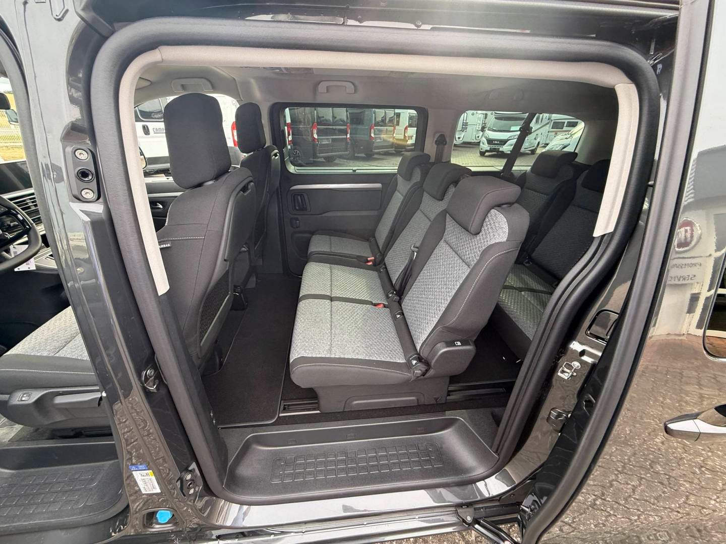 Fahrzeugabbildung Fiat ULYSSE 8- Sitze A/T