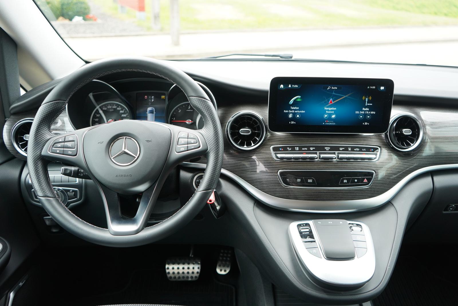 Mercedes-Benz V250d AMG Line lang Standheizung Burmester LED
