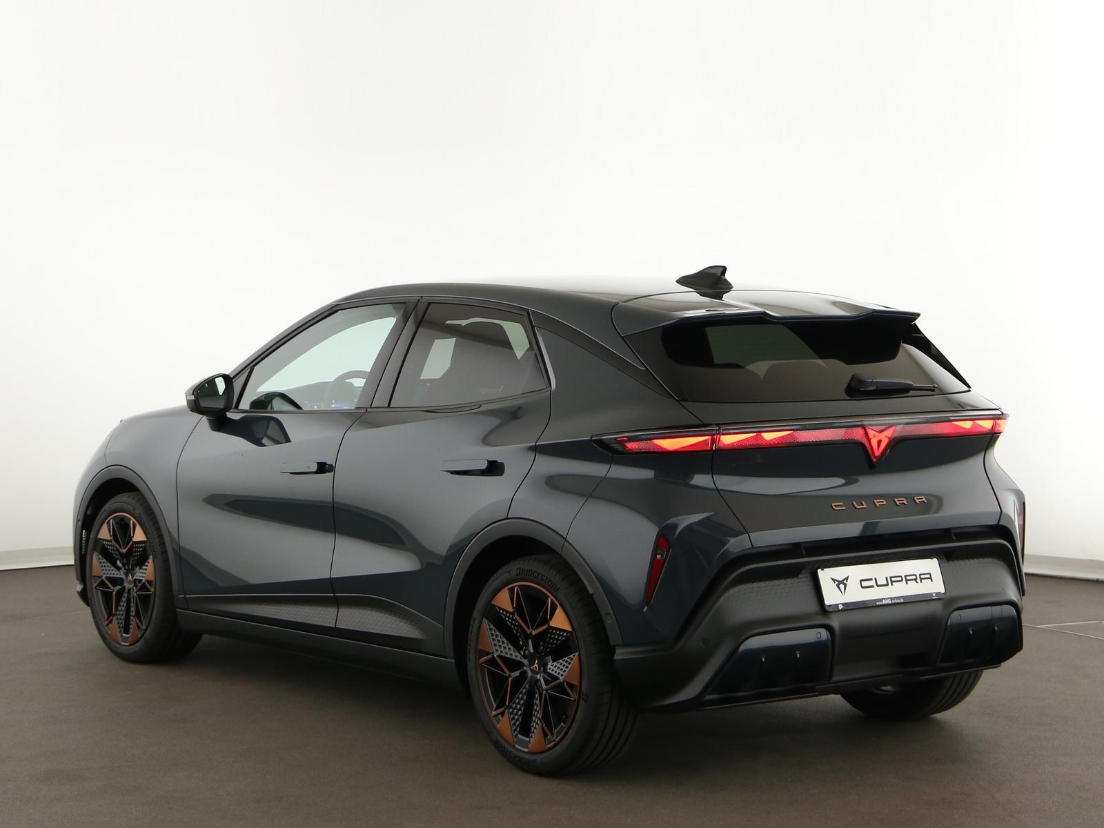 Cupra Raval Endurance 211 PS  52 kWh Dynamic Plus  LED