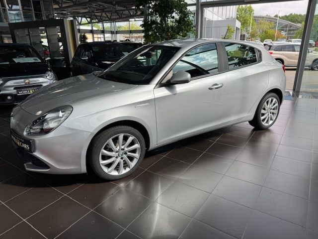 Fahrzeugabbildung Alfa Romeo Giulietta Basis KLIMA NAVI