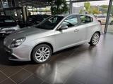 Alfa Romeo Giulietta Basis KLIMA NAVI - silberne Alfa Romeo Giulietta