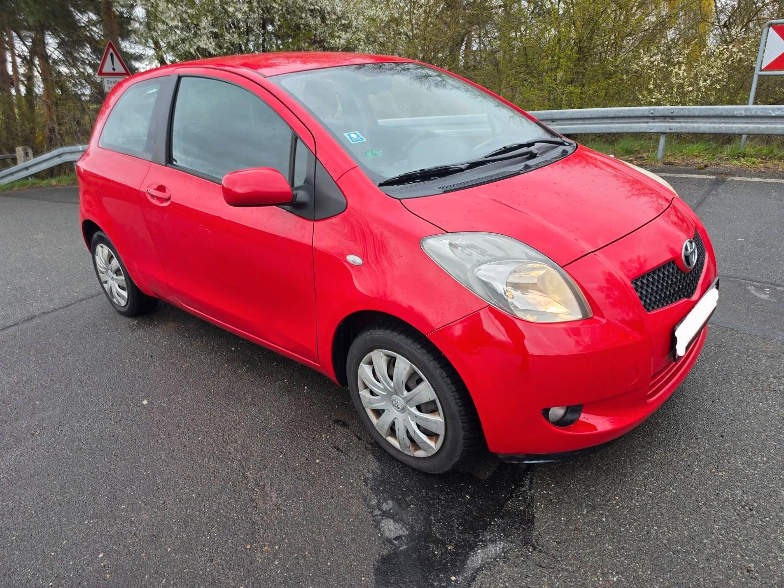Toyota Yaris 1.3 Sol Automatik Klima TÜV03/2027