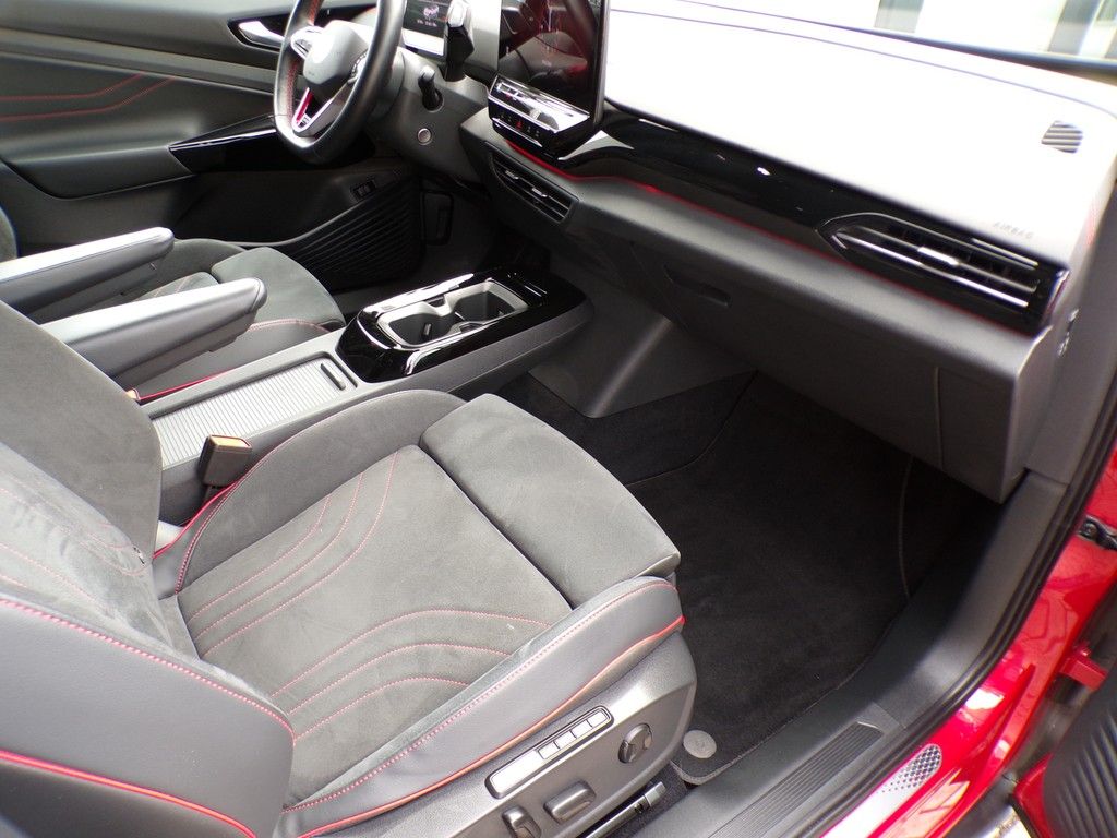 Fahrzeugabbildung Volkswagen ID.5 GTX 4Motion *AHK*PANO*AreaView*Head-Up*
