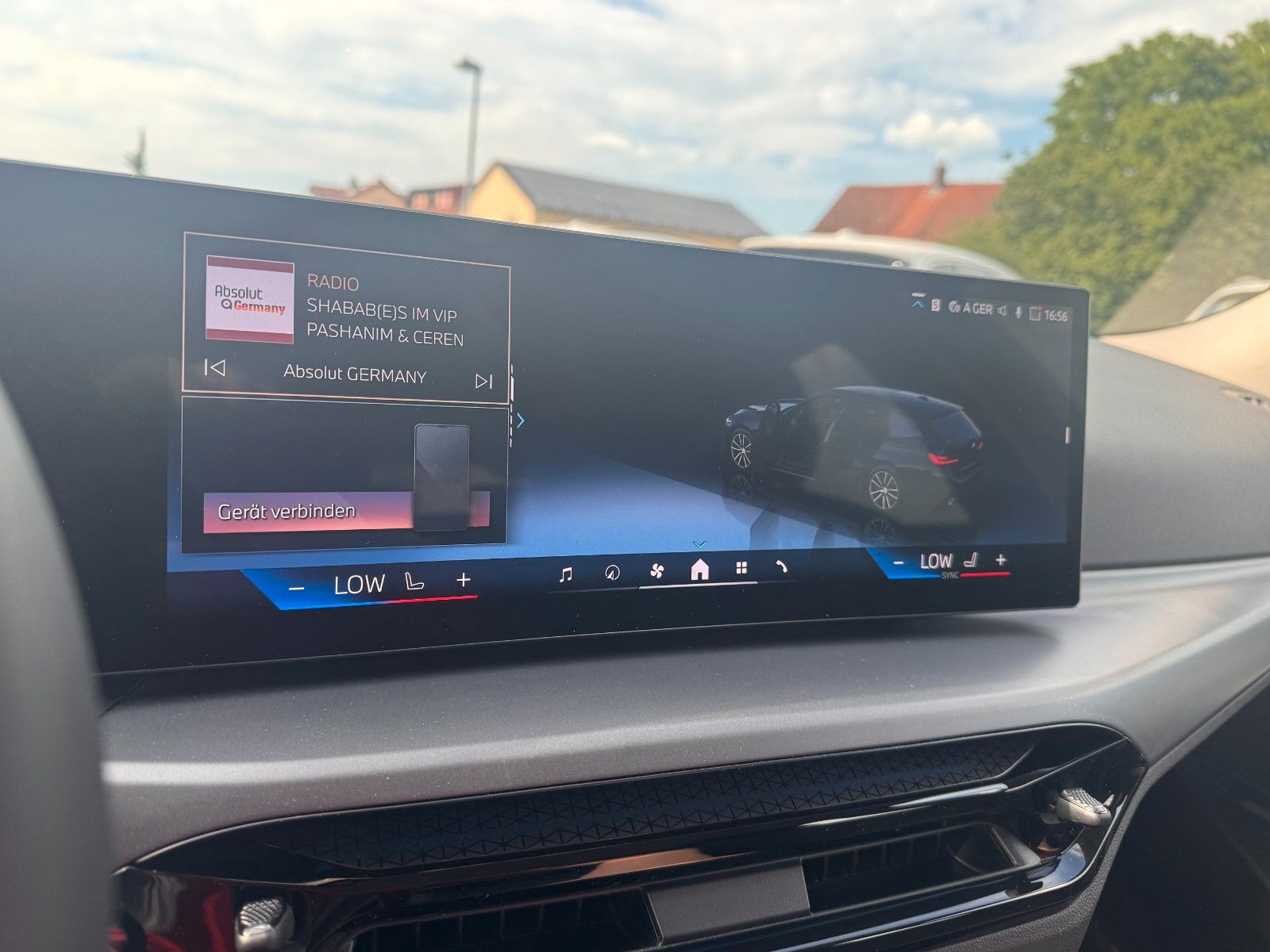 BMW 318i Touring KAMREA NAVI DAB KLIMAAUTOMATIK foto 19