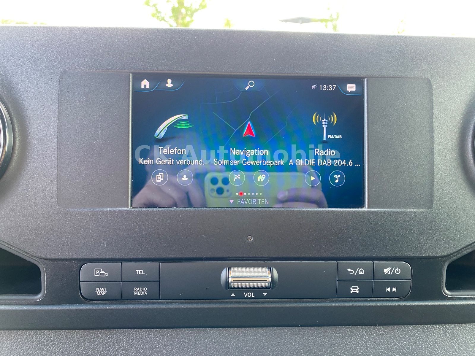 Fahrzeugabbildung Mercedes-Benz Sprinter III Mixto 319CDI Autom./5 Sitze/Navi
