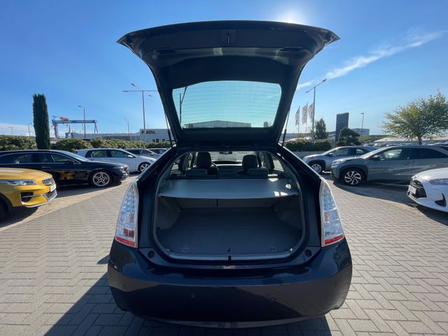 Toyota Prius  Life
