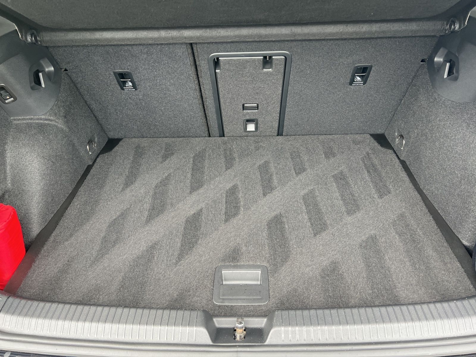 Golf VIII Active 1.5 TSI AHK*LED*Kamera*ACC*Navi