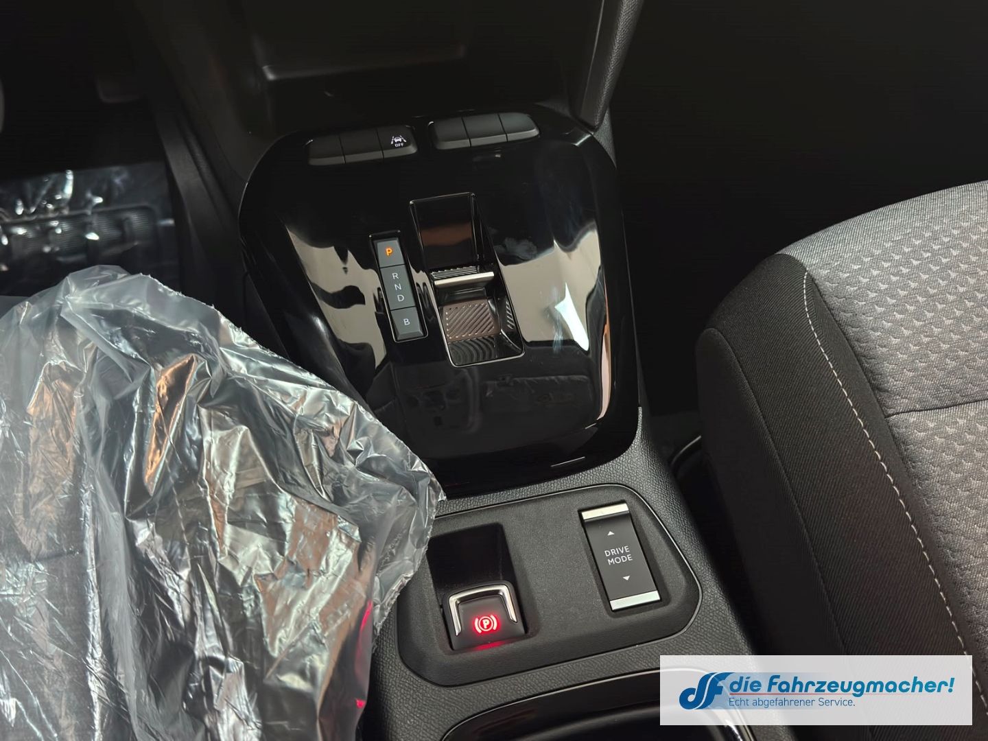 Fahrzeugabbildung Opel Corsa-e F e Edition Digitales Cockpit LED Apple