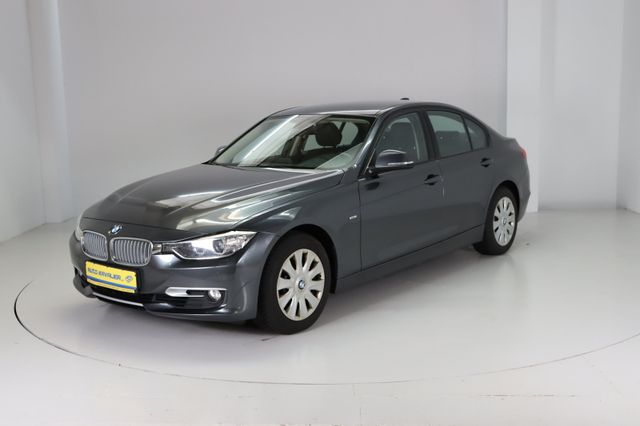 BMW 320 i Modern Line Navi * Bi-Xenon * PDC