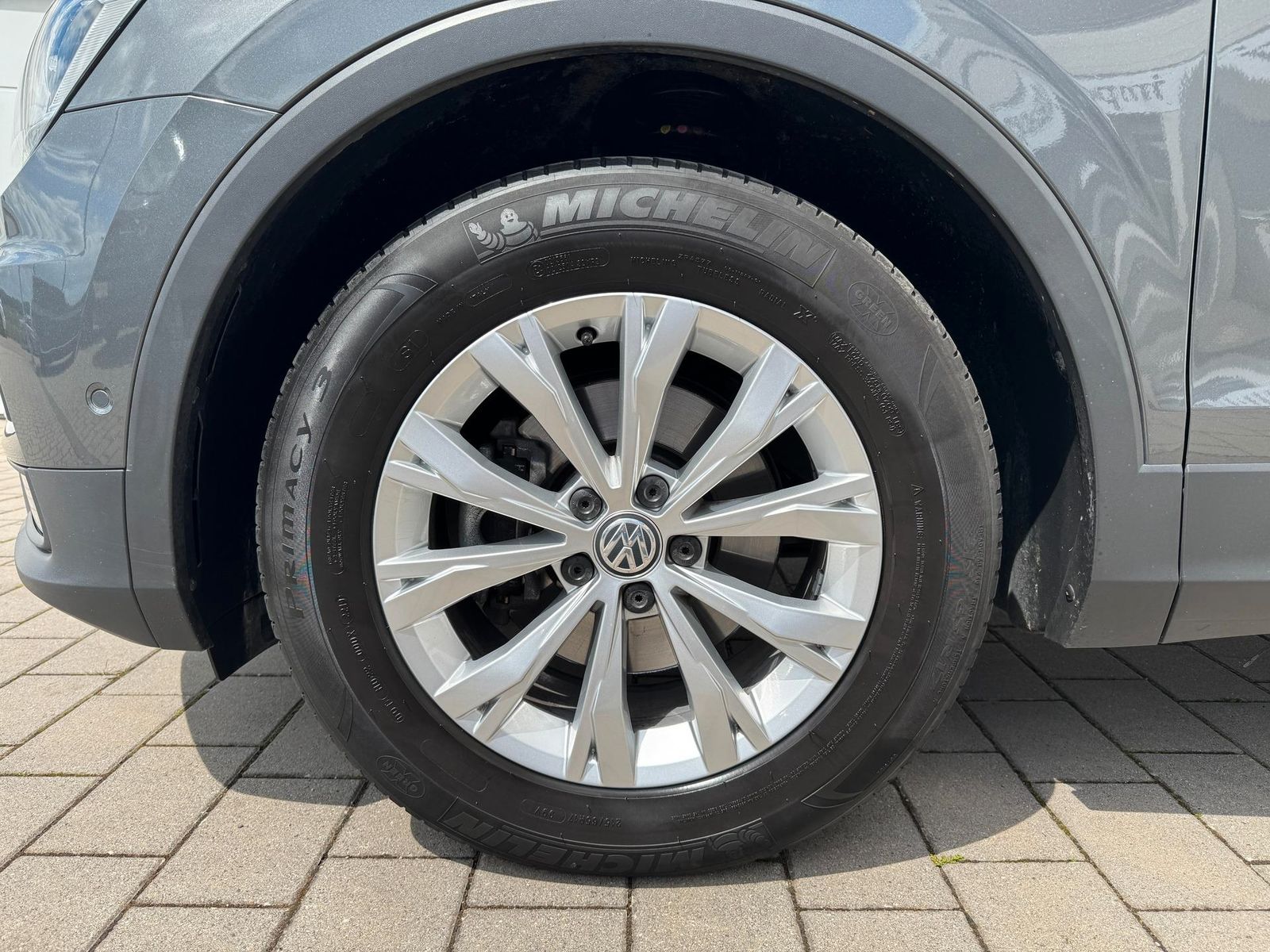 Volkswagen Tiguan Comfortline 1.5 TSI OPF NAVI+KAMERA+LED.. foto 7