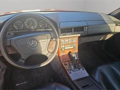 MERCEDES-BENZ SL 320 Leder Scheinwerferreg. Klimaautom e-Sitze