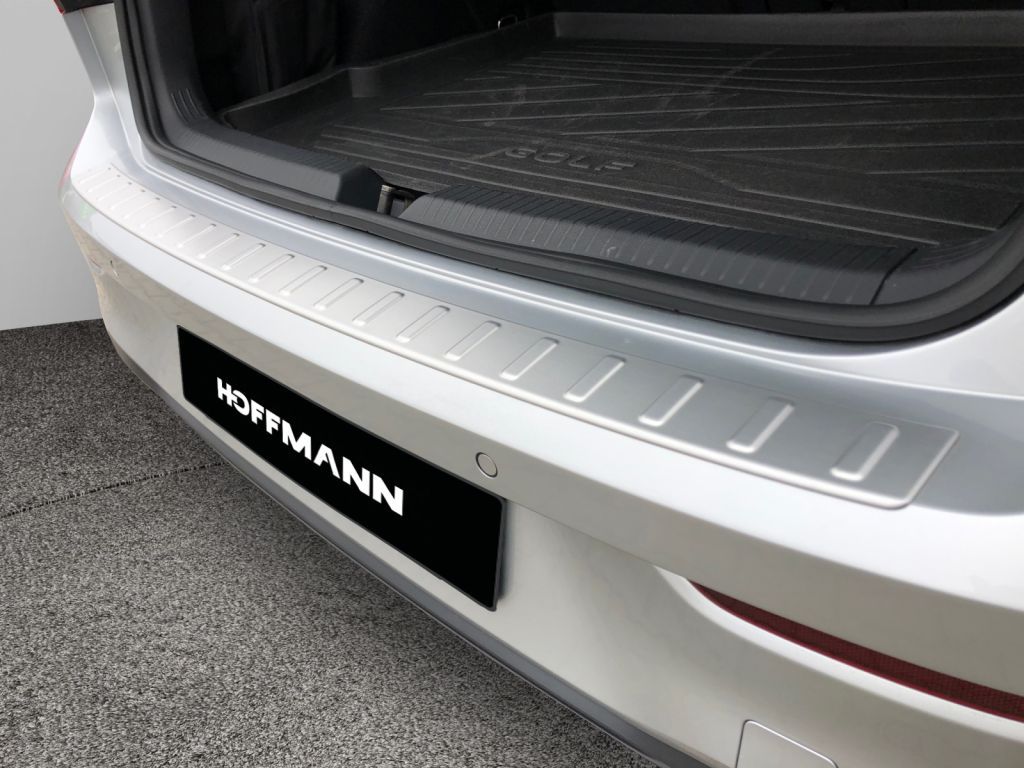 Fahrzeugabbildung Volkswagen Golf 1.5 TSI United Standheizung Top Zustand ACC