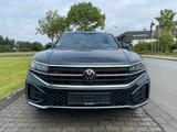 Volkswagen Touareg 3.0 TDI 170 kW 4Motion R-Line, Garantie - Volkswagen Touareg: Limousine