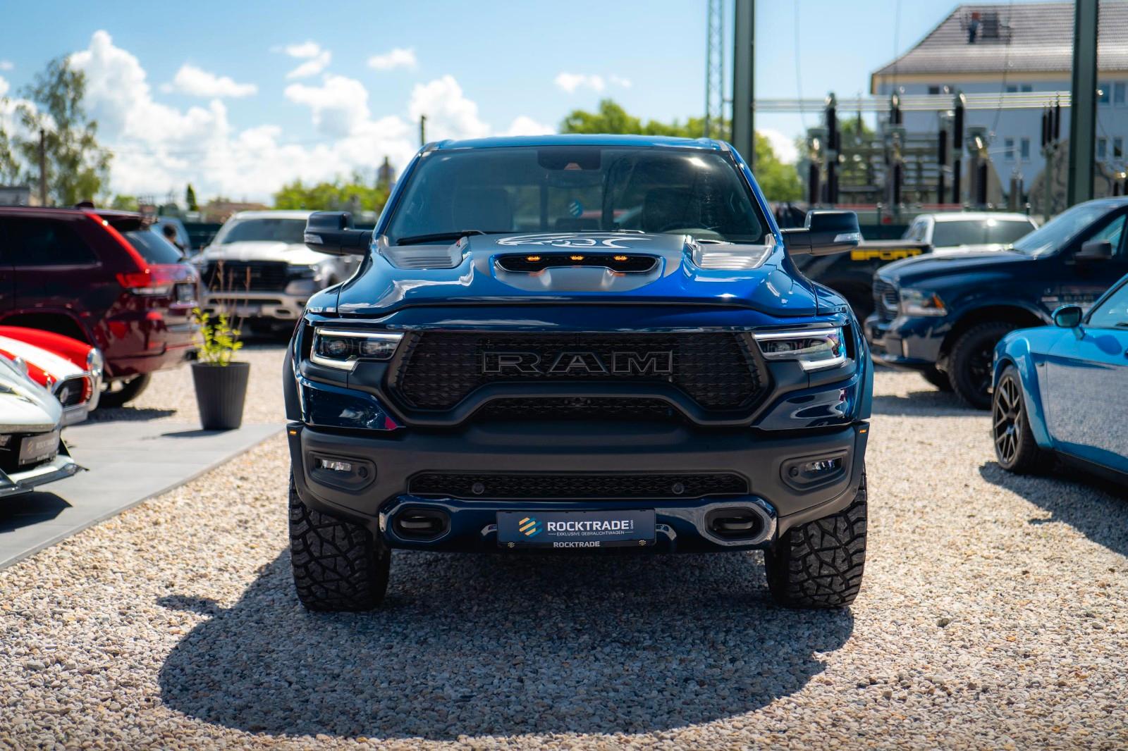 Dodge RAM 5.7 V8 HEMI 4x4 LARAMIE TRX OFFROAD PAKET