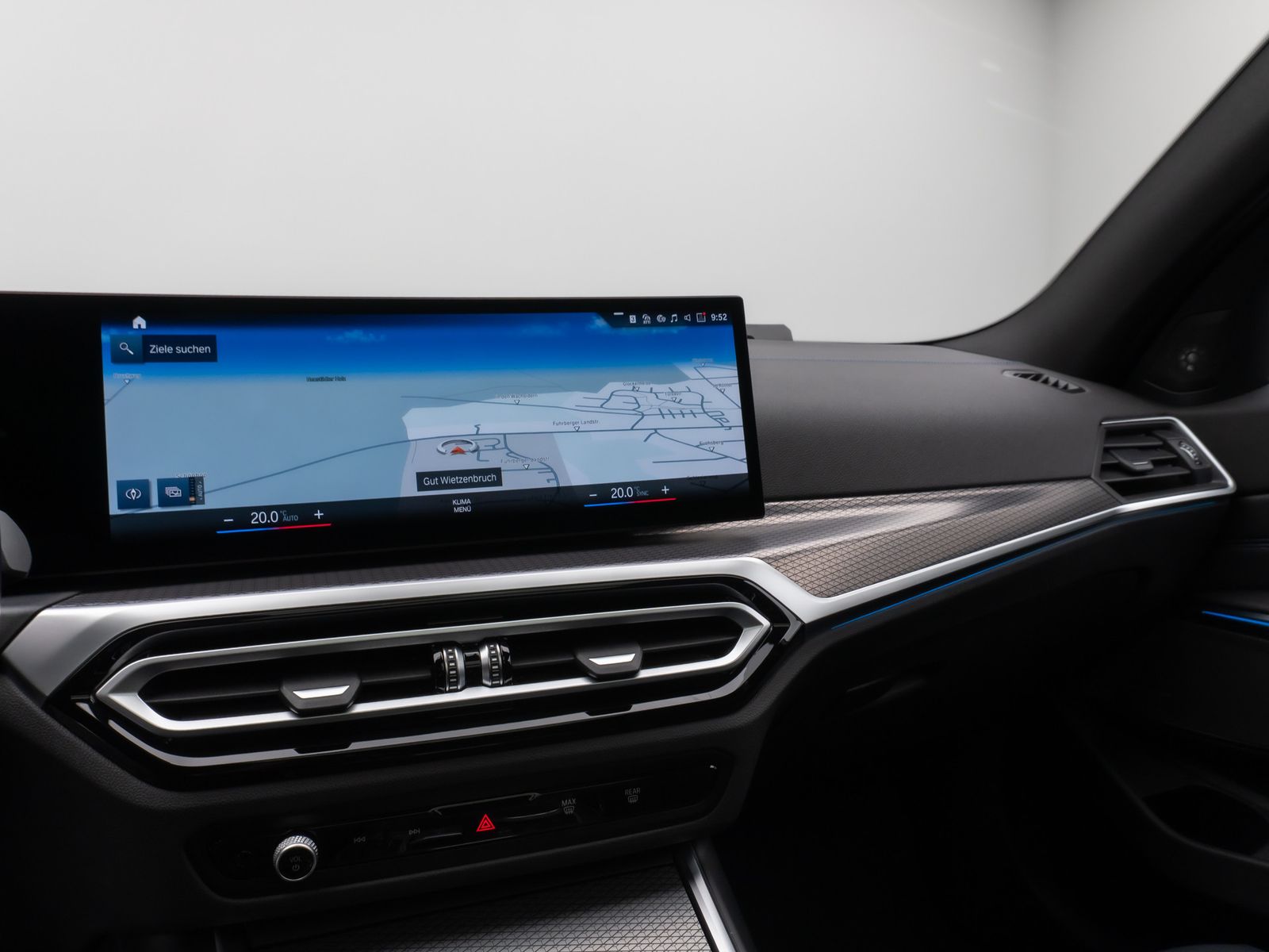 Fahrzeugabbildung BMW 330d M Sport Pro Panorama Kamera DAB H/K HUD