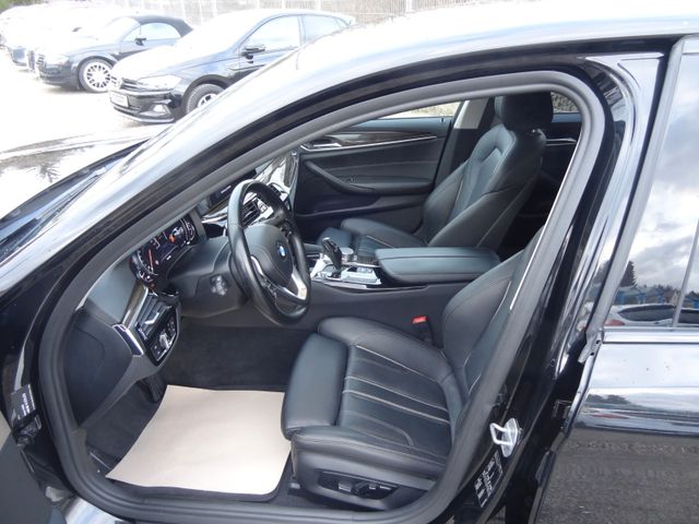 Fahrzeugabbildung BMW 530 d Sport Line/LED/Leder/HUD/Virtual/Kamera/