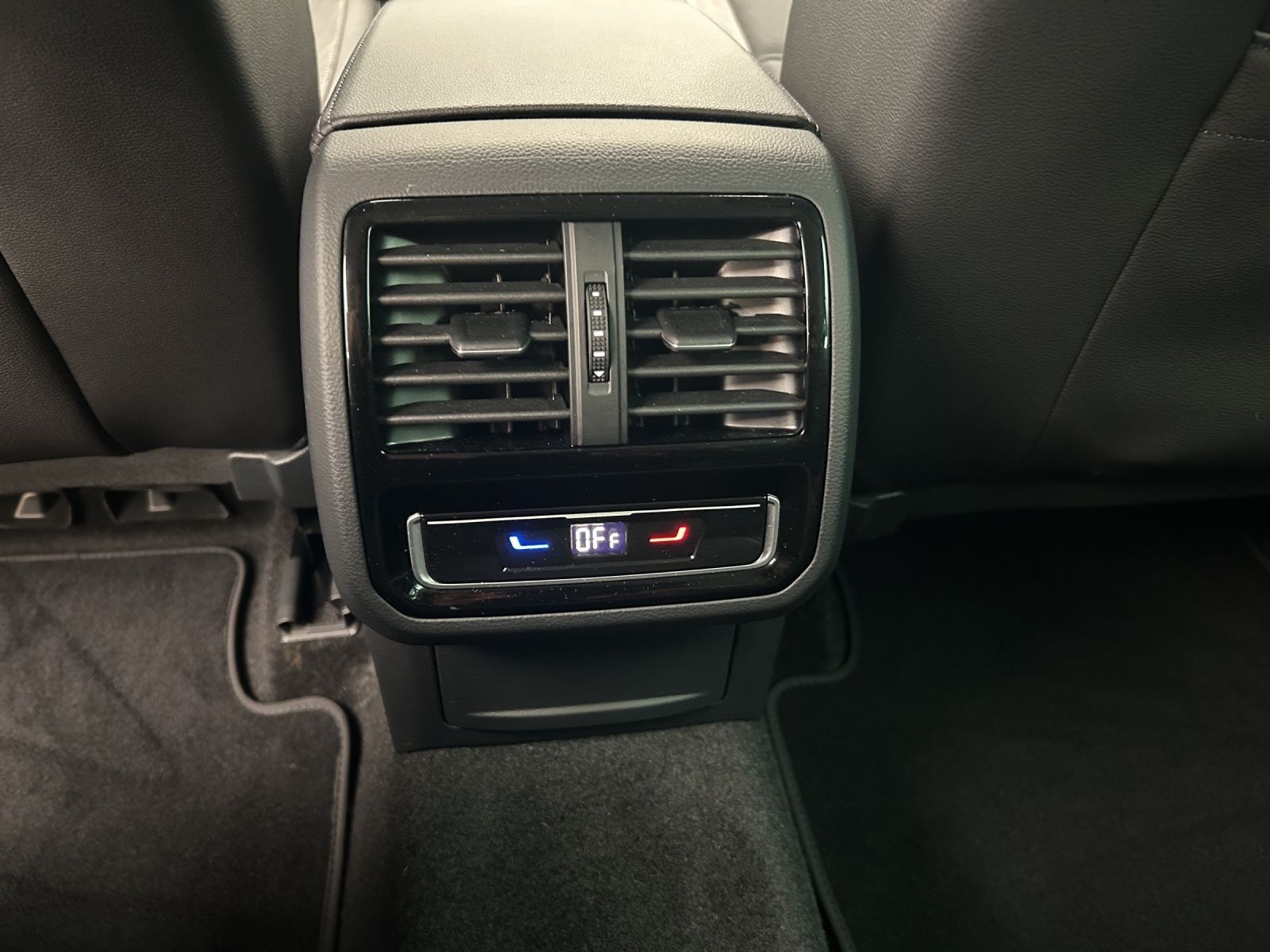 Volkswagen Passat Alltrack - Bild 15