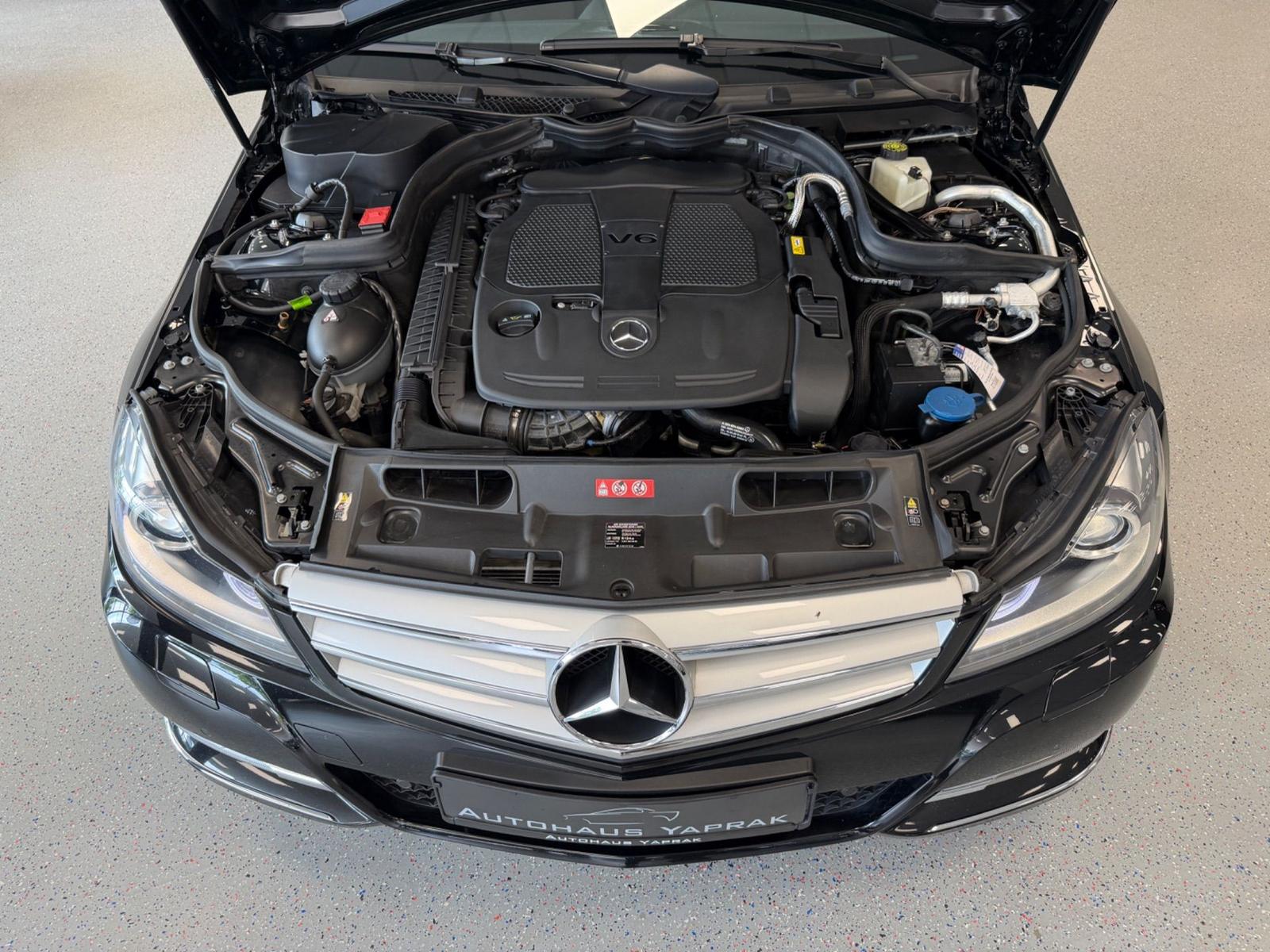 Mercedes-Benz C 350 CGI 4MATIC Avantgarde|Navi|Spurh|HK|Garan.