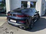 BMW X6 xDrive40d M Sport || AHK Sky Lounge H&K HUD - BMW X6 in Bochum