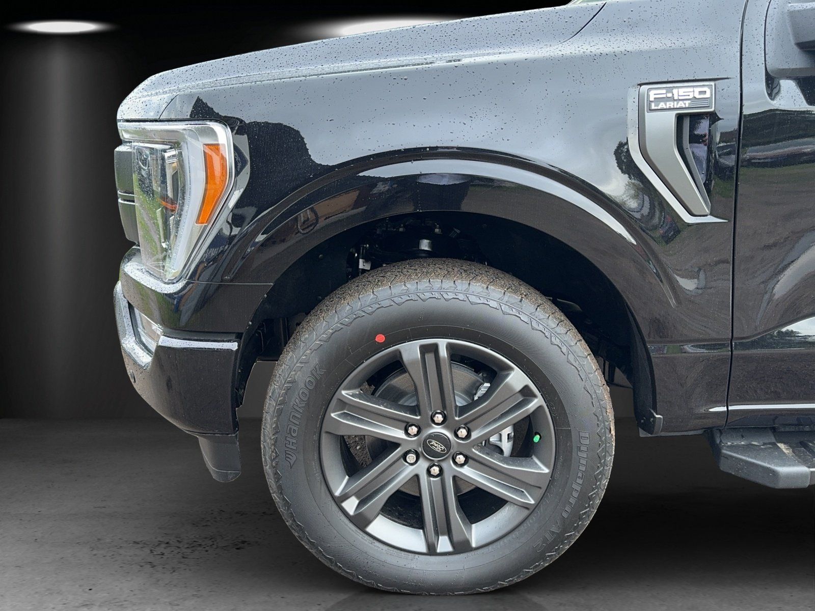 Fahrzeugabbildung Ford F-150 Lariat BLACK 4x4 NAVI/AHK/360°/PANORAMA