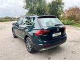 Volkswagen Tiguan 1.4 TSI 4MOTION Comfortline AHK  - : Grün, Sitzheizung