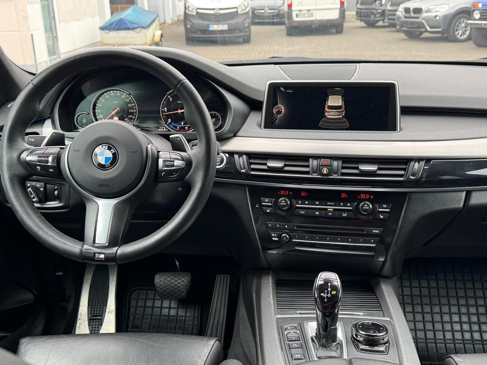 Fahrzeugabbildung BMW X5 xDrive 30 d M-Paket LED+NAVI+LEDER+MEMO+VIRTU