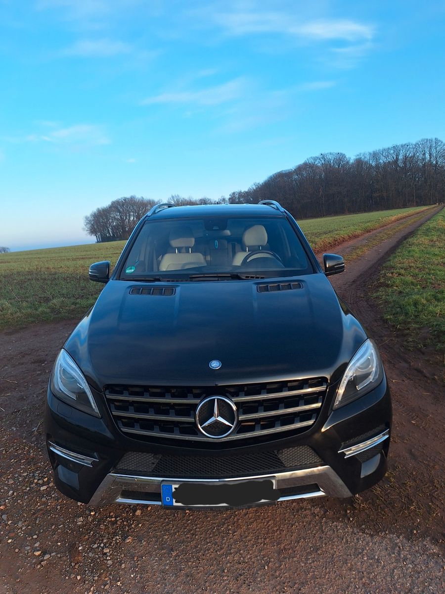 Mercedes-Benz ML 350 BlueTEC 4MATIC AMG Line