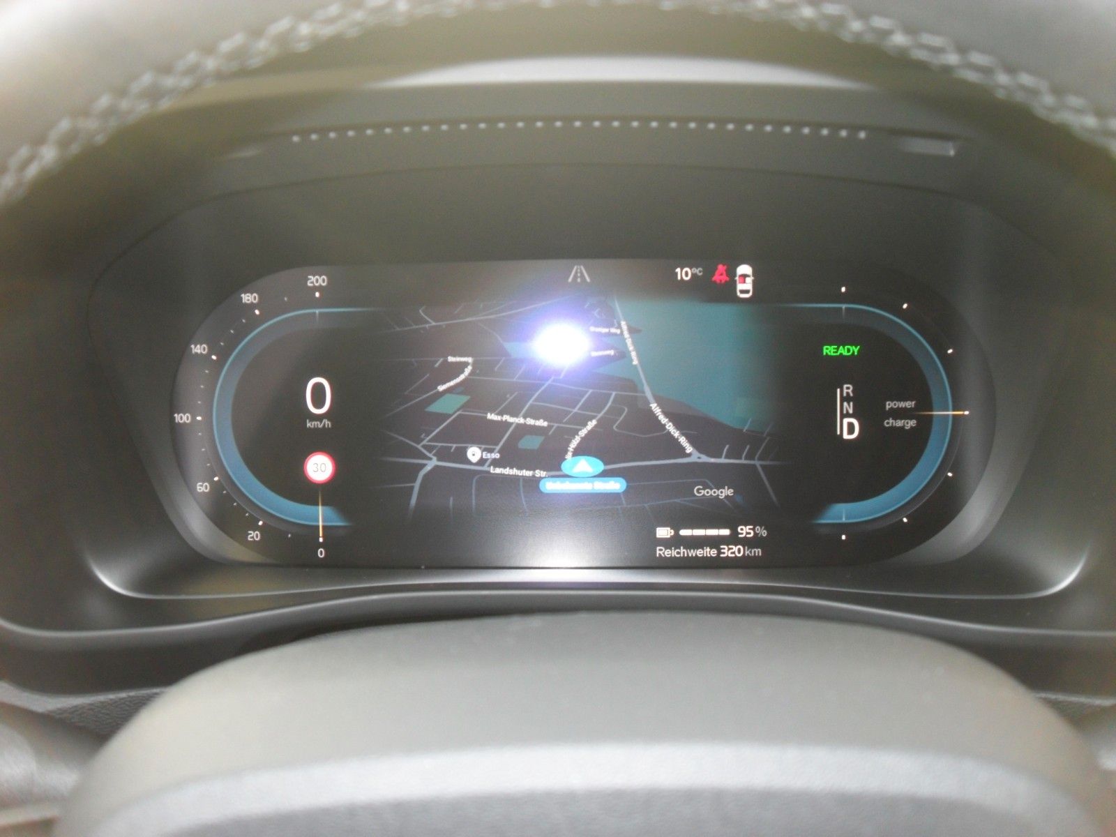 Fahrzeugabbildung Volvo C40 Ultimate Recharge Pure Electric AWD