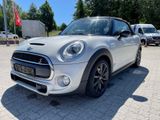 MINI Cooper S Cabrio Teilleder PDC Xenon Alufelgen - MINI Cooper S Cabrio aus 2016