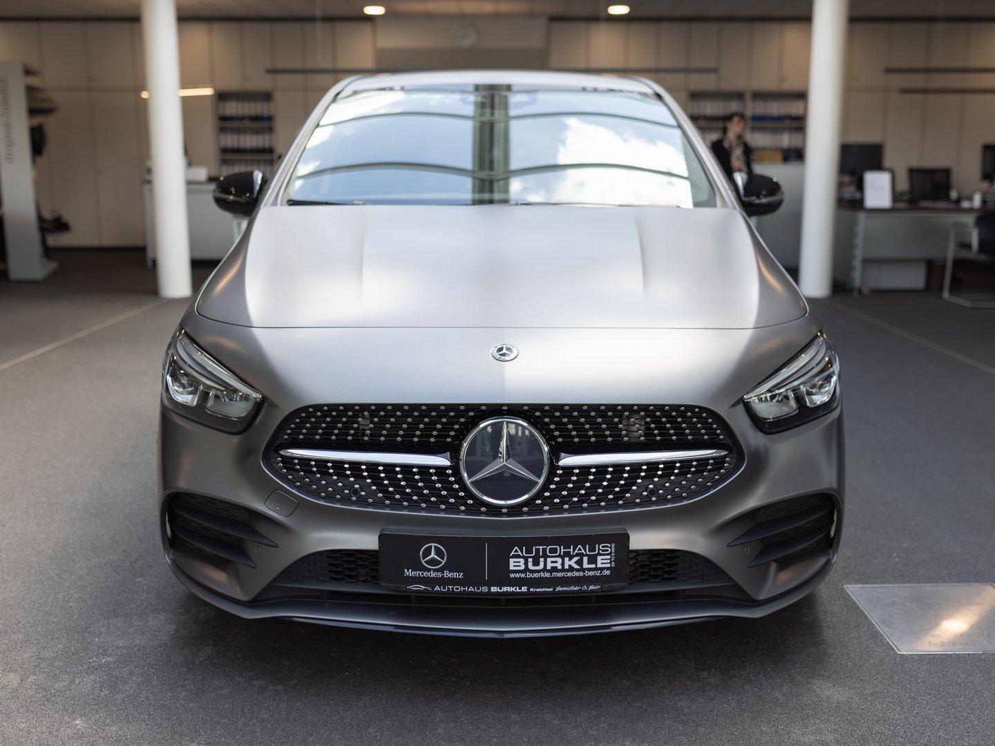 Mercedes-Benz B 250 4MATIC mit AMG Line,MBUX,LED,Kamera,Night