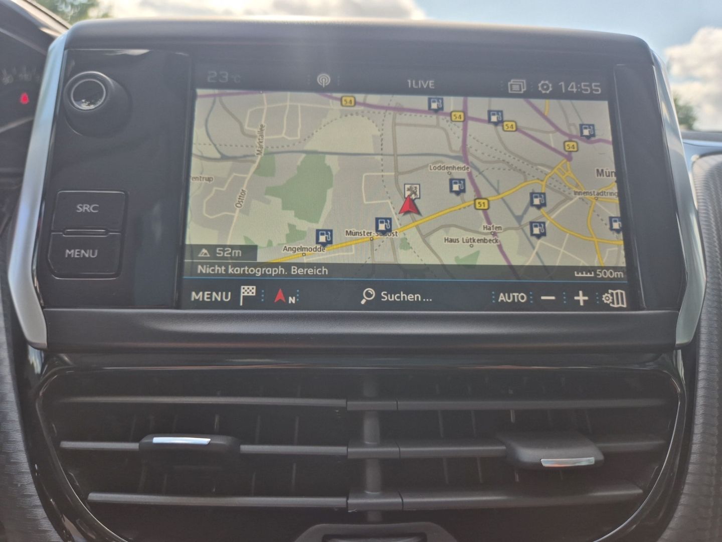 Fahrzeugabbildung Peugeot 2008 1.2 Allure PT 110 Panorama Navi CarPlay SHZ