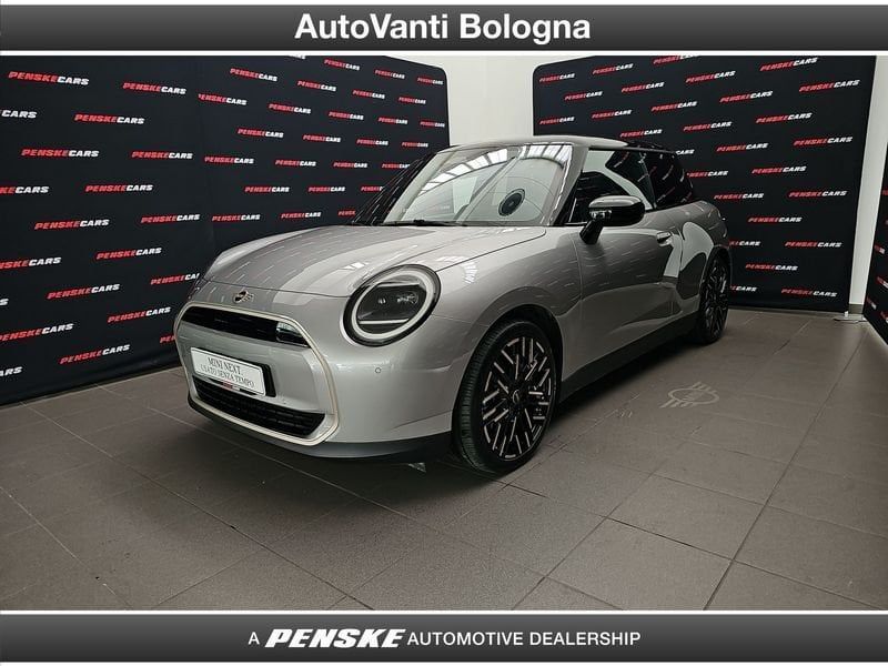 MINI Cooper Mini Cooper E Favoured