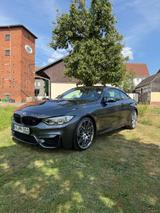 BMW M4 Competition | Mineralgrau | Nahezu Vol