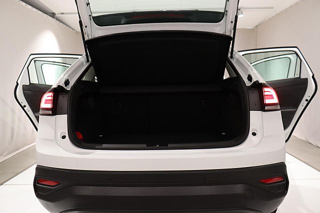 Taigo Life 1.0 TSI IQ.LIGHT ACC Kamera NAVI DAB