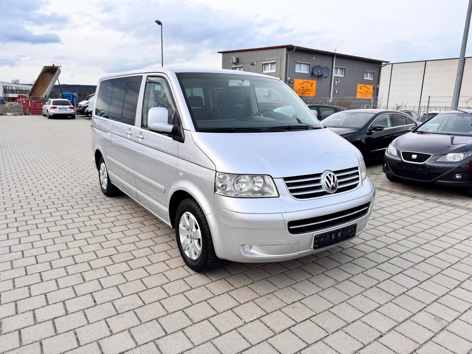 Volkswagen T5 Transporter Bus Multivan Comfortline / 2.Hand