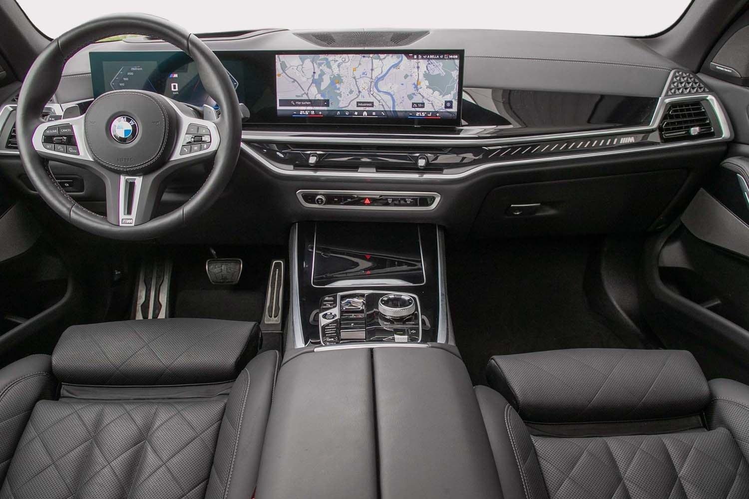 BMW X5 M60i xDrive M Pro AHK Pano HeadUp Luftfederng
