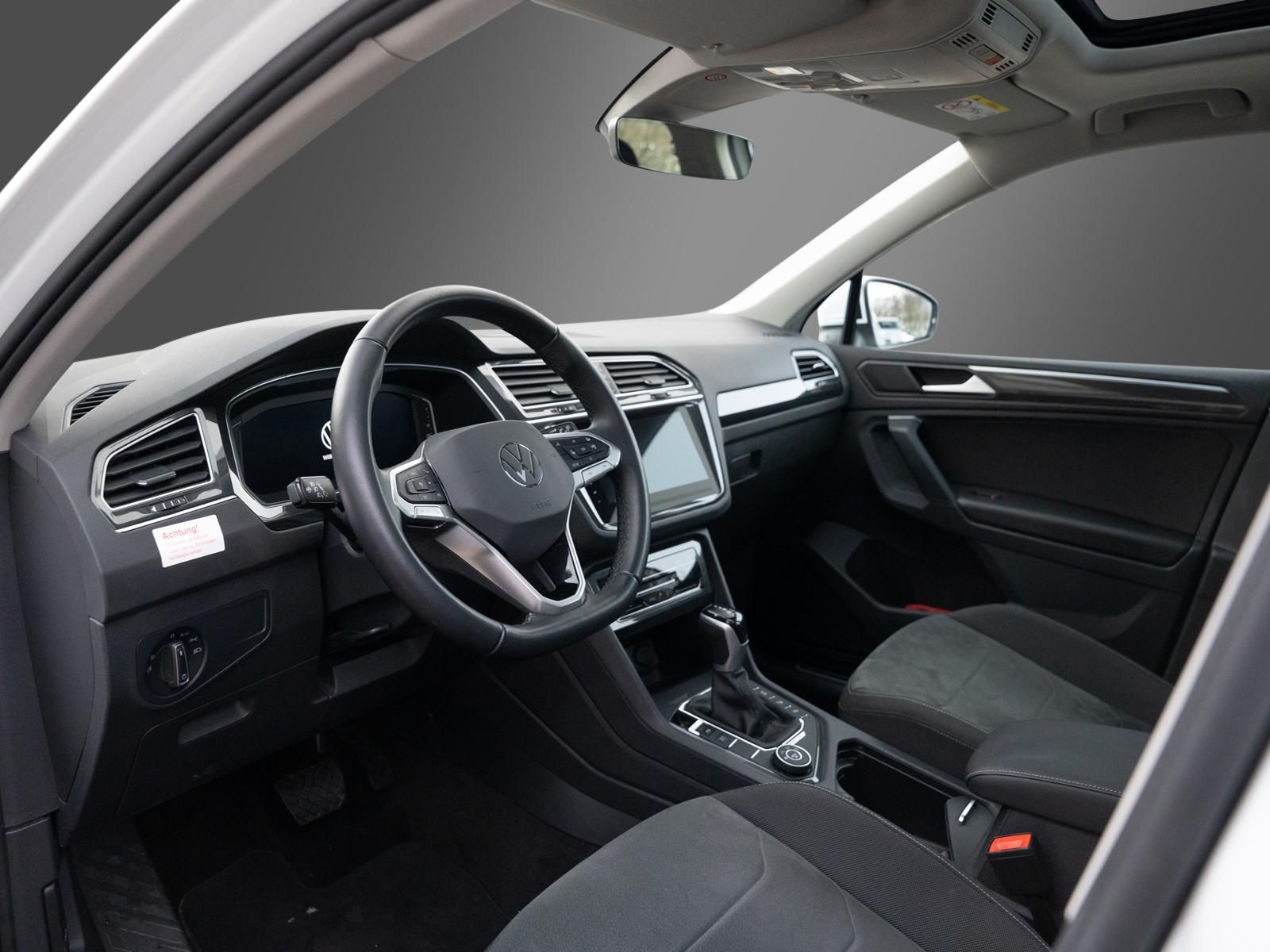 Volkswagen Tiguan Elegance 4Motion Business Premium PANO foto 14