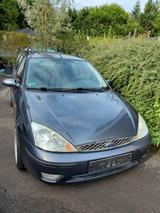 Ford Focus 1.6 Trend Trend - Ford Focus aus 2004: Kombi