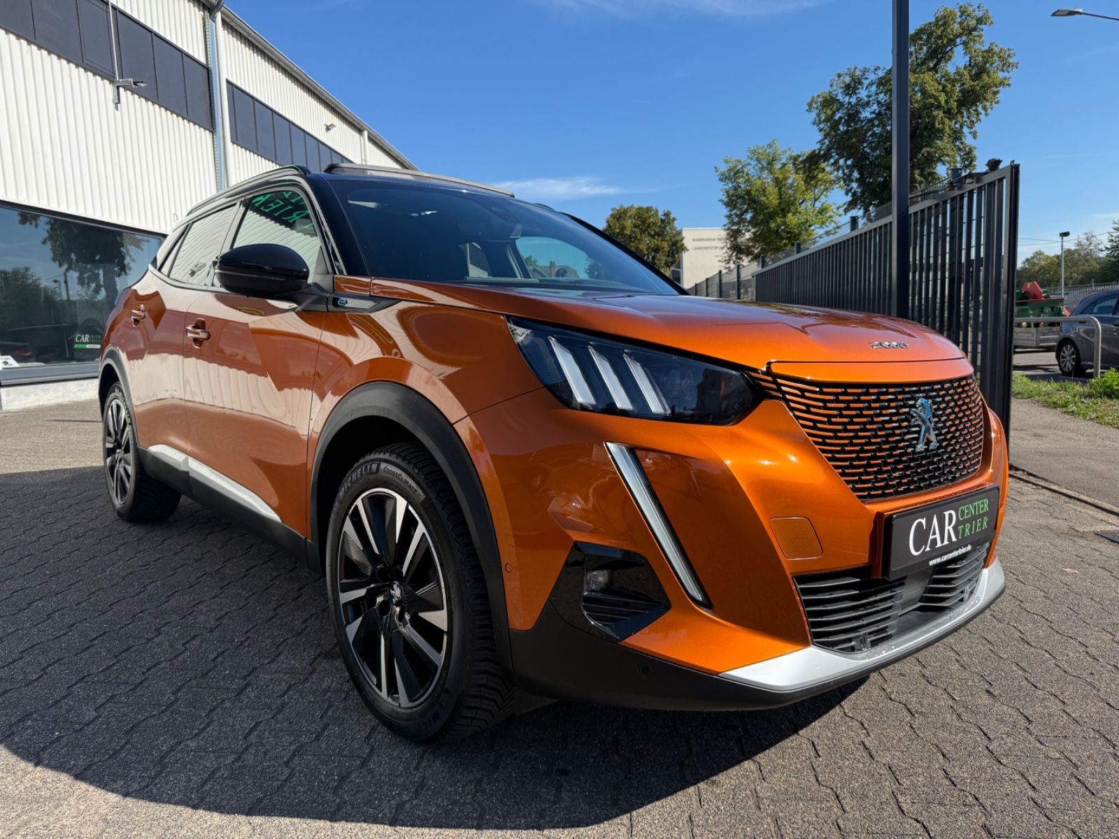 Peugeot 2008 e- GT Line "Navi-Pano-Kamera" imagem 2