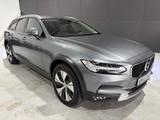 Volvo V90 Cross Country AWD*LED*Navi*AHK* - Volvo Gebrauchtwagen in Erfurt