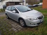 Opel Astra 1.4 Sport Tourer - Opel Astra mit Diesel-Antrieb: 1.4