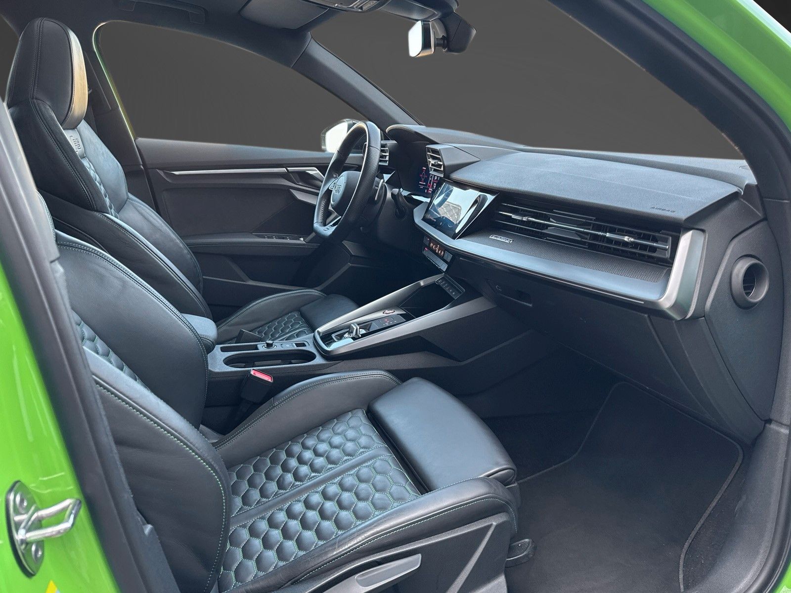Fahrzeugabbildung Audi RS3 Lim. 2.5 TFSI quattro *Pano*Vollleder*ACC*